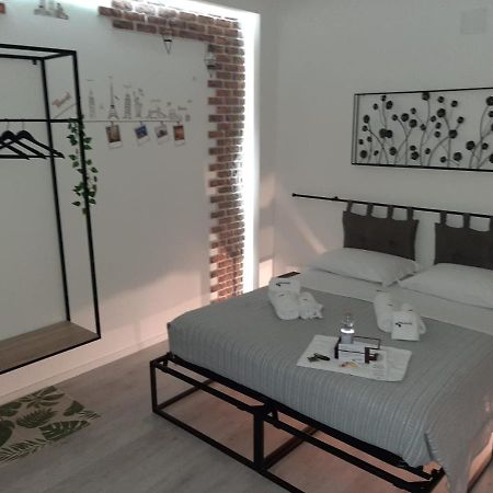 Bed and Breakfast Dame Кротоне Экстерьер фото
